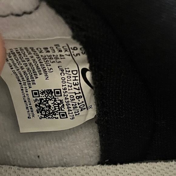 Nike Dunk High Up Panda Black and White Sneakers Size 9.5 - Picture 7 of 9